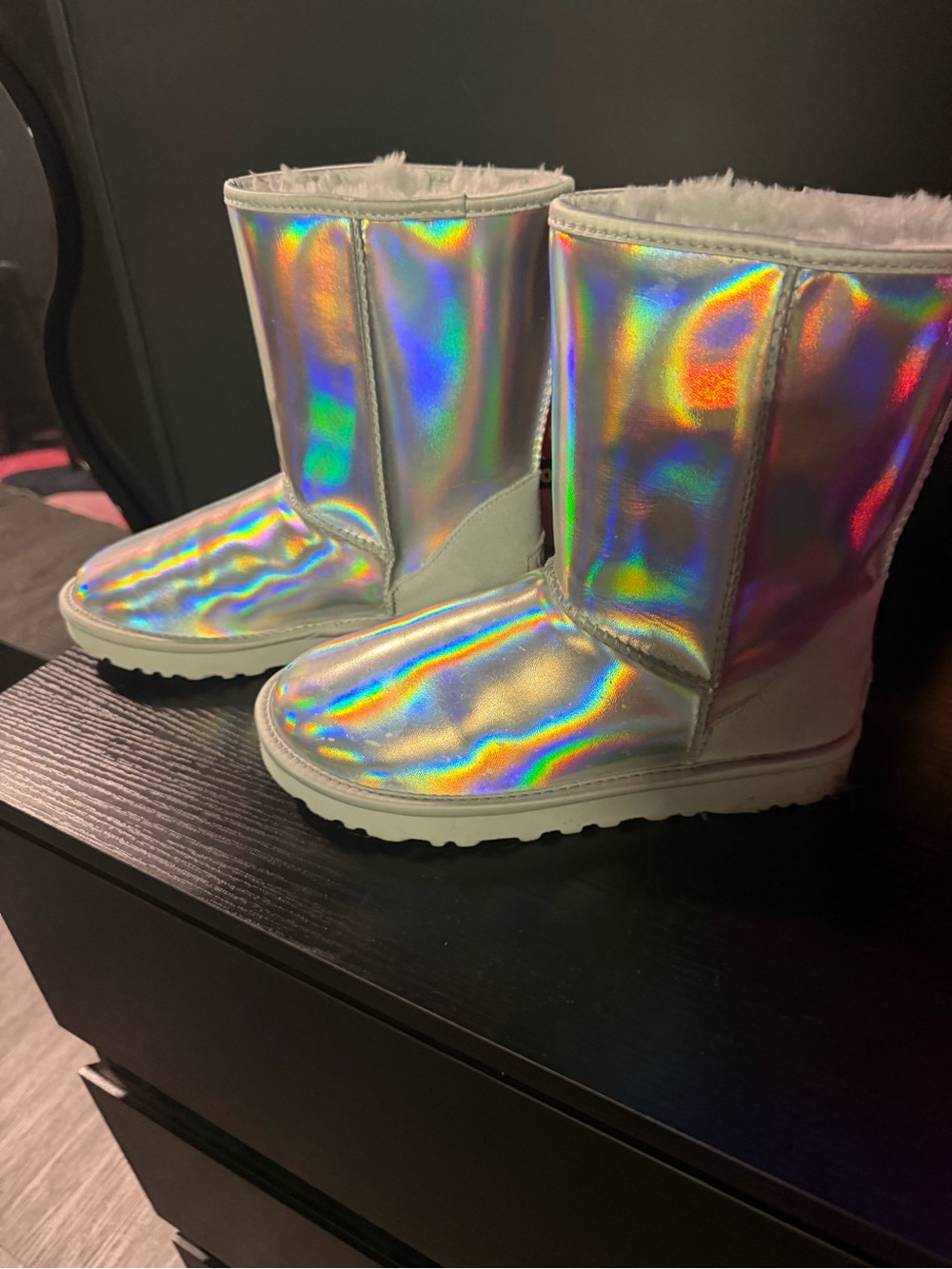 UGG Kids Iridescent Holographic Boots - Silver/Purple Sole - Picture 2 of 5
